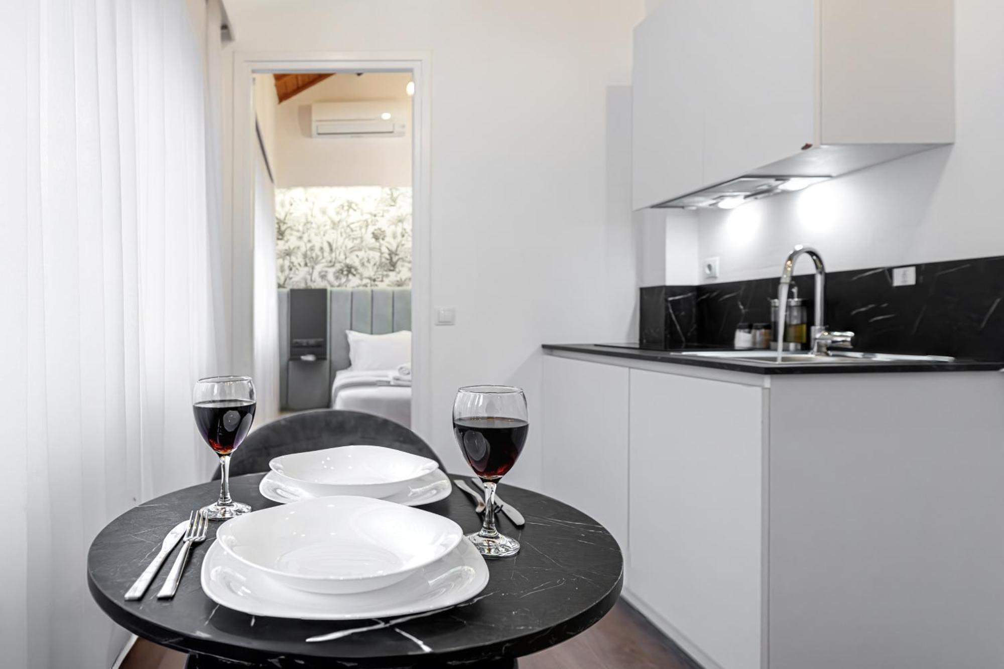 Kriel Suites By Liv Homes Atena Exterior foto